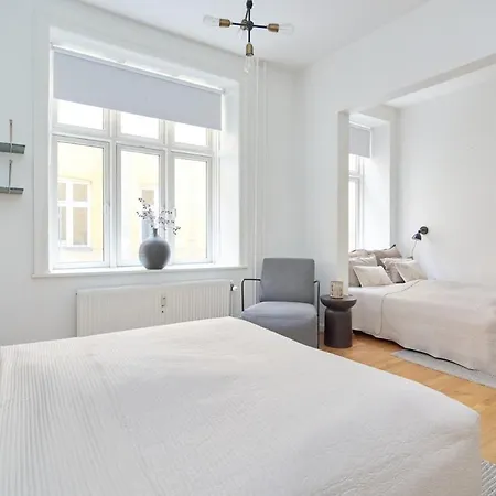 Light And Spacious In City-centre Διαμέρισμα *